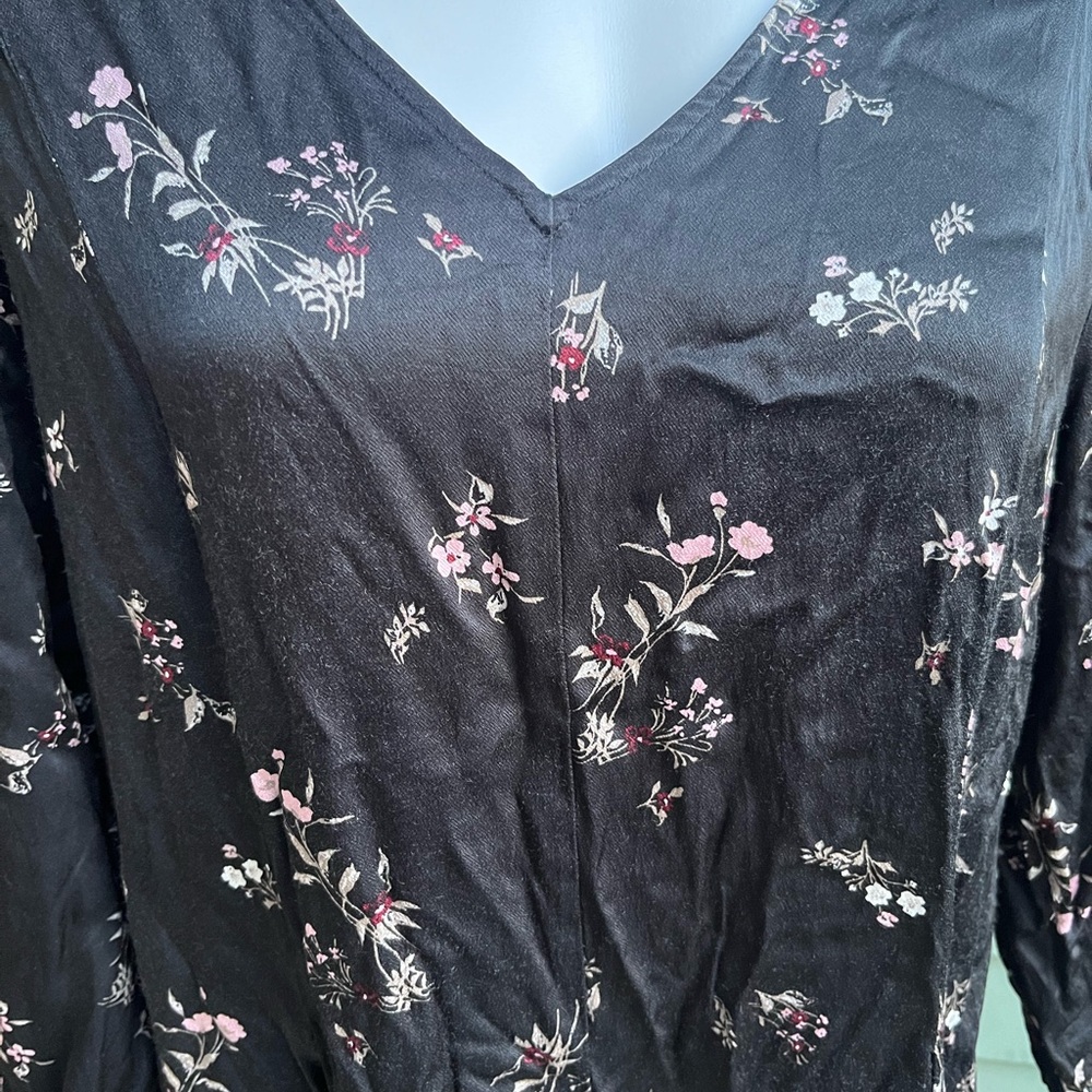 Gorgeous JJill Black Flowered Dress - Picture 3 of 5